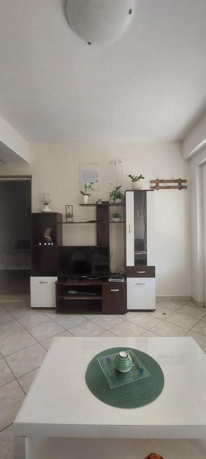Pahljina Apartments Palit Exterior foto